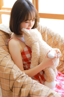 美女考比